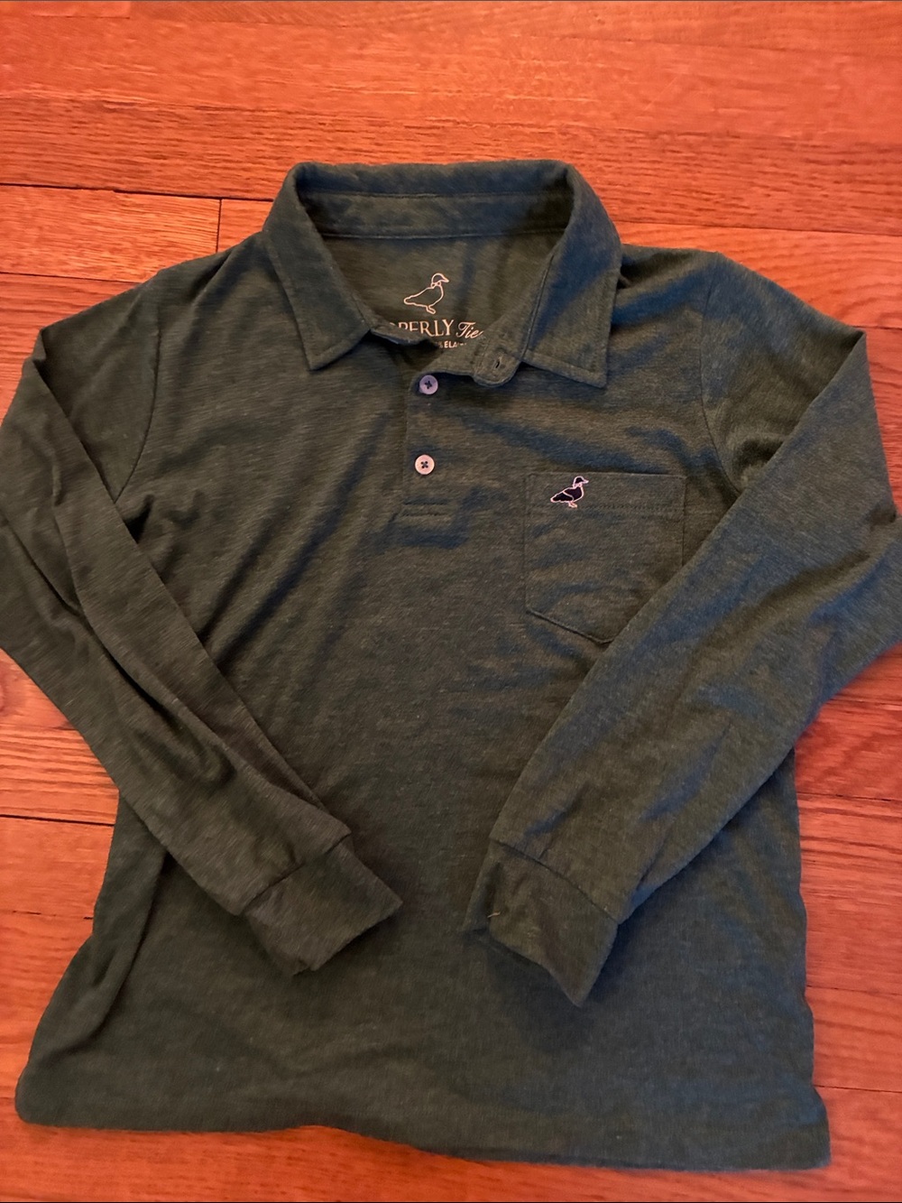 Properly tied cotton long sleeve green shirt
